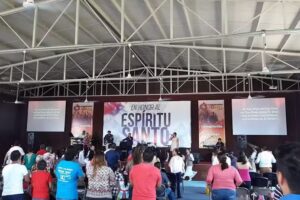 Centro Cristiano Unci&oacute;n Nueva A.R.