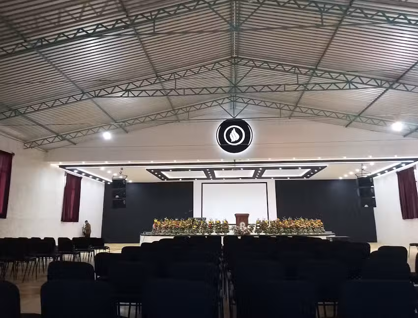 Centro De Adoracion Eloh&iacute;m Caridad.chis mx