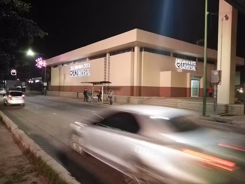 Centro De Ayuda Universal