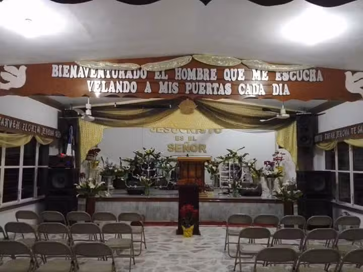 Centro de Ense&ntilde;anza Cristiana Evang&eacute;lica El Rey ya Viene Salina Cruz Oaxaca