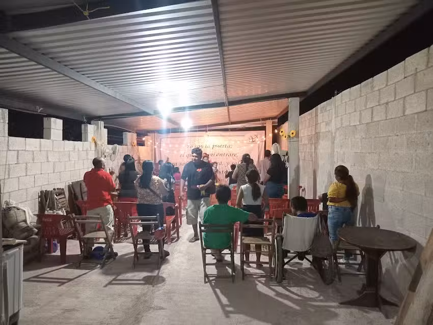 CENTRO DE FE JES&Uacute;S PUERTA DE SALVACI&Oacute;N (Izamal Yuc.)