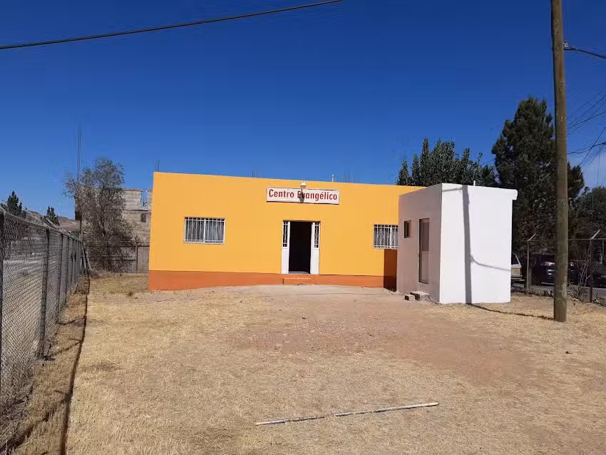 Centro Evang&eacute;lico El Porvenir