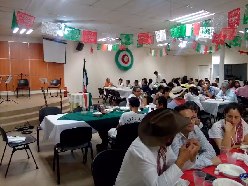 Centro Evang&eacute;lico Quer&eacute;taro