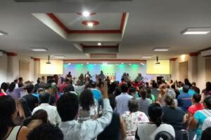 Centro Evangelístico Horeb Una Iglesia Para Todos Asambleas de Dios