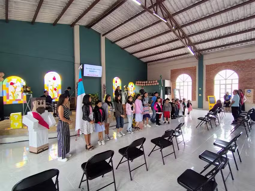 Centro Evangel&iacute;stico Rey de Reyes Asambleas de Dios