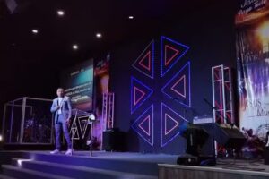 Centro Familiar Casa De Dios