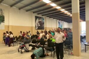 Centro Familiar Cristiano Jesús es mi Refugio.