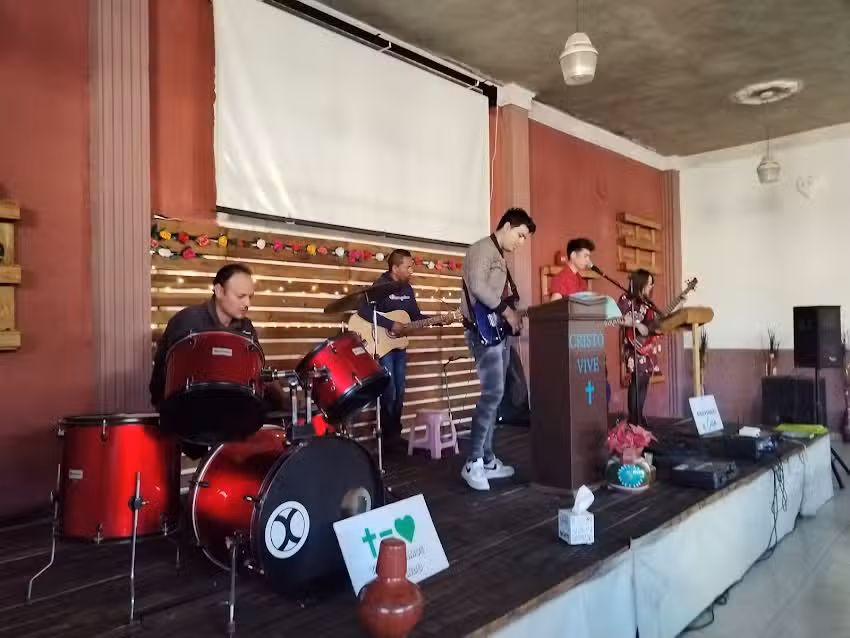 Centro Familiar Cristiano &ldquo;La Casa del Alfarero&rdquo;