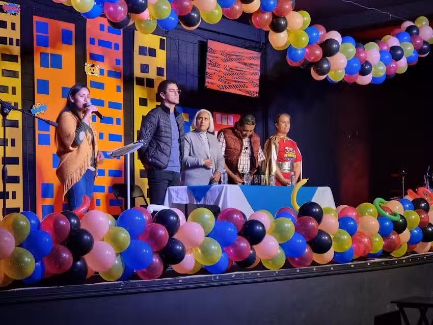 Centro Familiar Cristiano Manantial De Vida