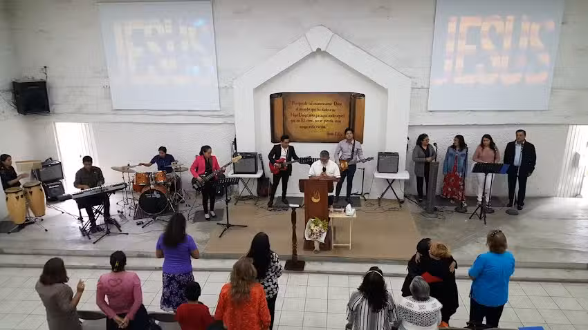 Centro Familiar de Adoraci&oacute;n Asambleas de Dios