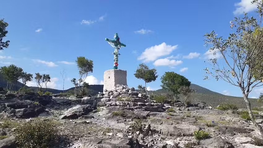 Cerr&oacute; de la Santa Cruz