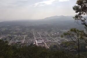 Cerro de las tres cruces