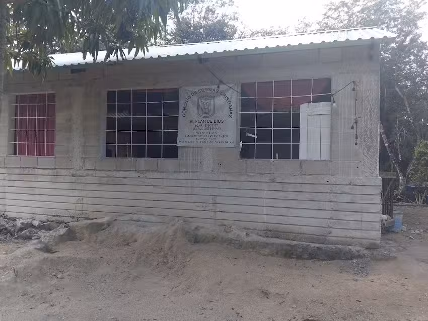 Colonia ecbalank iglesia Getseman&iacute;