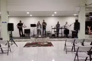 Compa&ntilde;erismo Cristiano Nueva Vida (Pastor Polo Mercado)