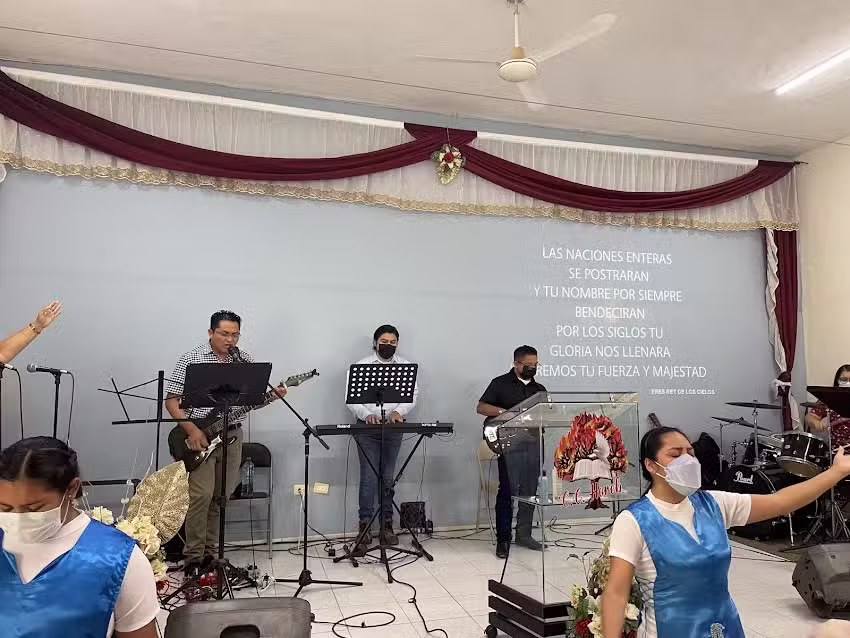 COMUNIDAD CRISTIANA HOREB