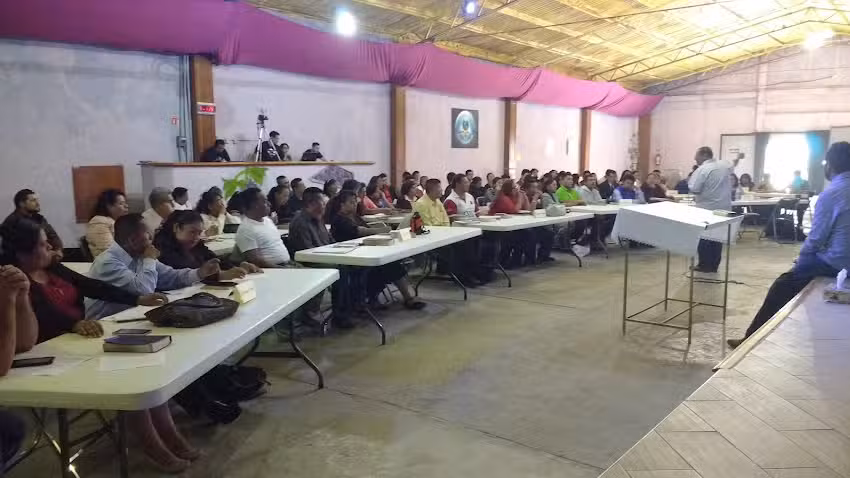 Comunidad Cristiana La Vi&ntilde;a