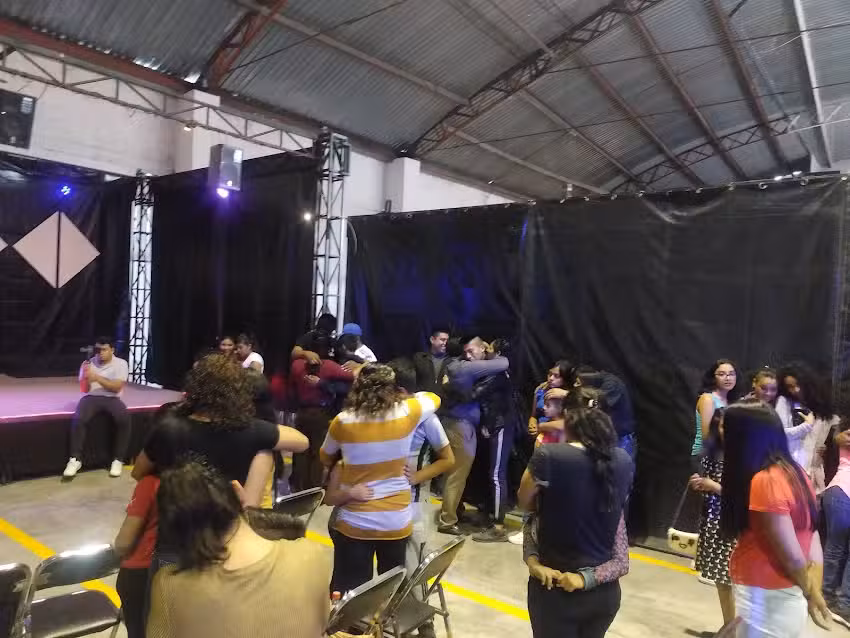 COMUNIDAD CRISTIANA SIN MUROS