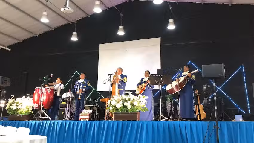 Congregaci&oacute;n Luz A Las Naciones