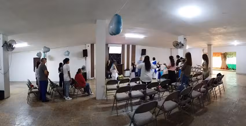 El Redentor A Las Naciones CDR ( Castillo Del Rey)