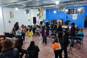 Elohim: Centro Cristiano De Restauraci&oacute;n.