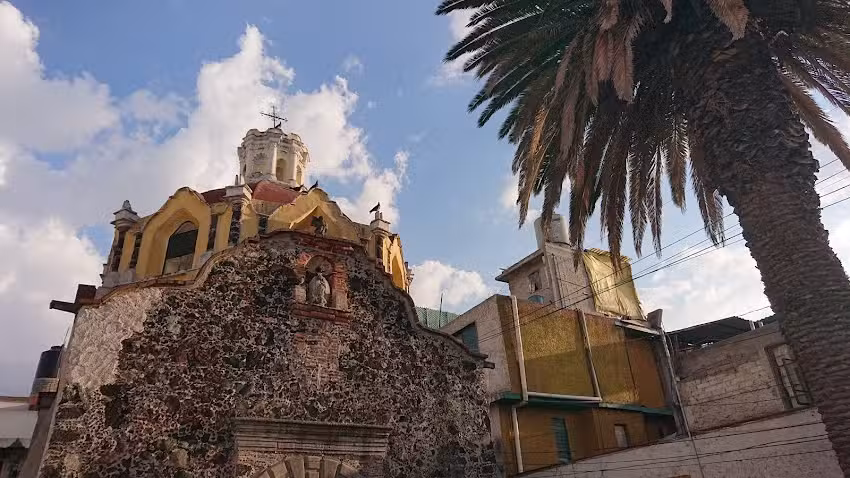 Ermita de la Cruz (&ldquo;Capilla de la Gualupita&rdquo;)