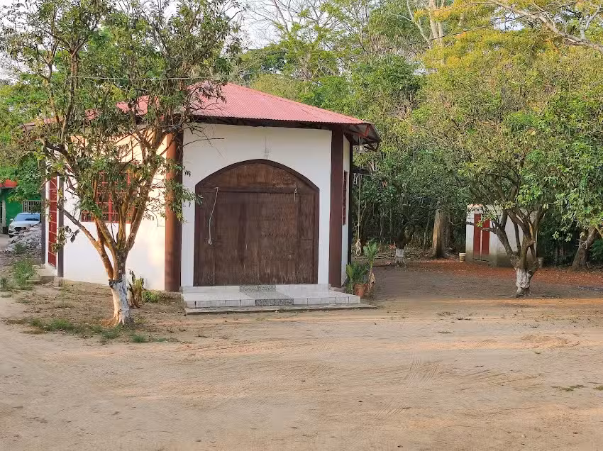 Ermita Mar&iacute;a Reyna