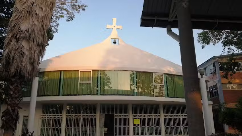 Ermita Tres Ave Mar&iacute;a