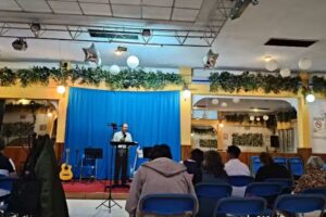 Estudios B&iacute;blicos de Lago