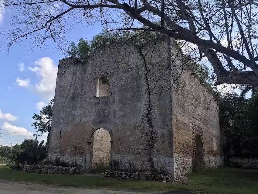 Ex-convento franciscano de Kikil