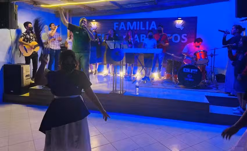 FAMILIA CIELOS ABIERTOS