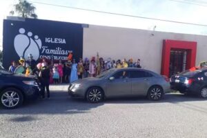 Familias Bajo Construcci&oacute;n