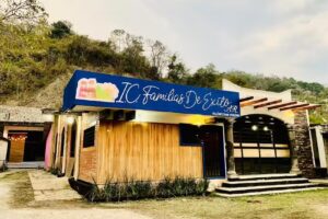 Familias de Éxito A.R.