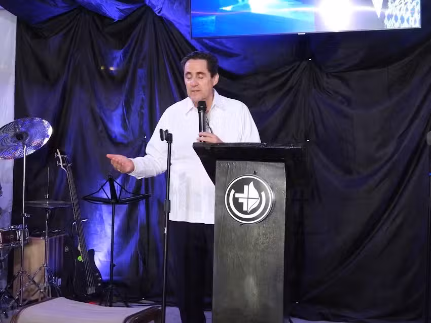 FRATERNIDAD COMUNIDAD CRISTIANA BOSQUES