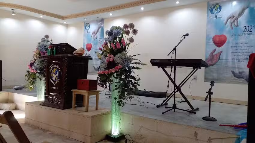 Fuente de Fe, Alabanza Y Poder Navenchauc