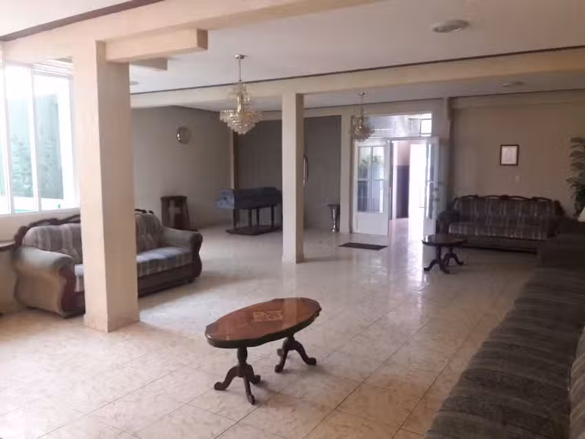 FUNERALES LONDRES ( SUC.LA RAZA.)