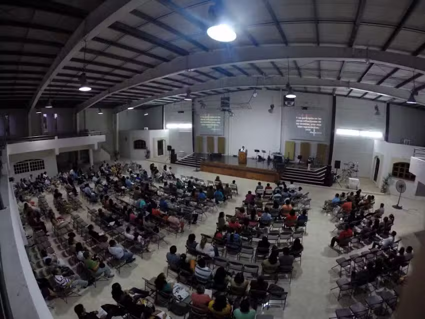 GETHSEMAN&Iacute;, La Iglesia Cristiana de la Familia