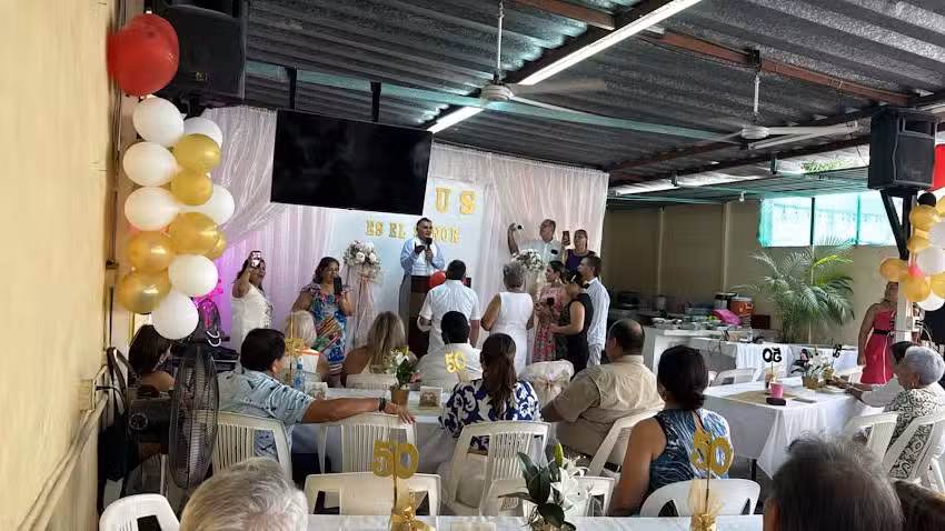 Gold Creek Casa de oracion