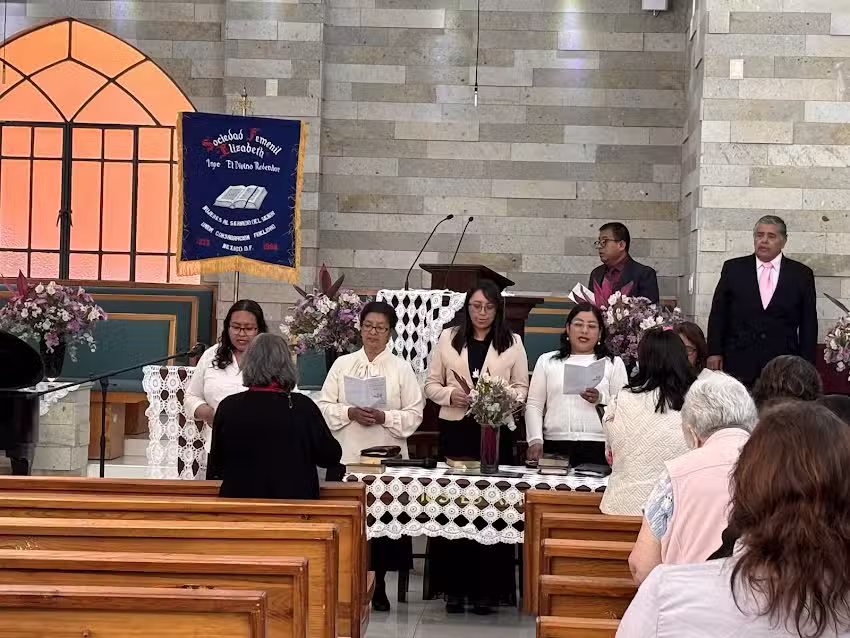 I.N.P.C. &ldquo;El Divino Redentor&rdquo;