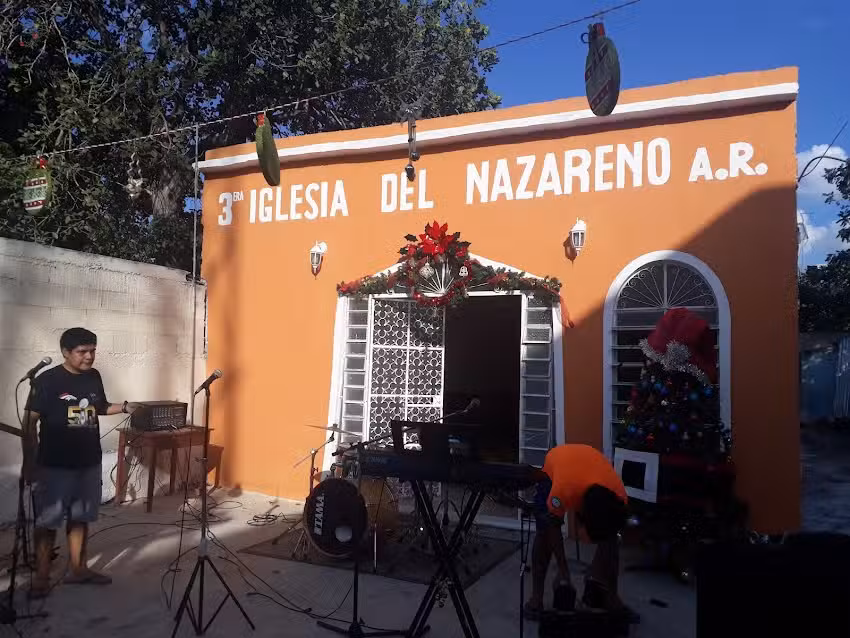 IDN &ldquo;LA FAMILIA DE DIOS&rdquo;