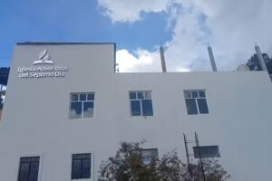 Iglesia adventista barrio Santa Cruz la almolonga san Crist&oacute;bal de las casas, chis