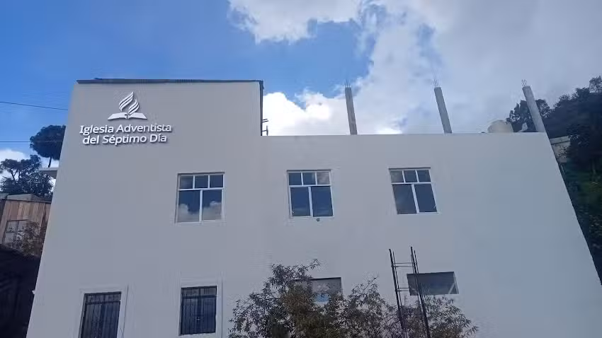 Iglesia adventista barrio Santa Cruz la almolonga san Crist&oacute;bal de las casas, chis