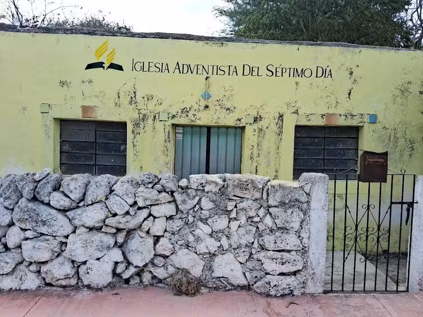 Iglesia Adventista del 7&deg; D&iacute;a Cansahcab