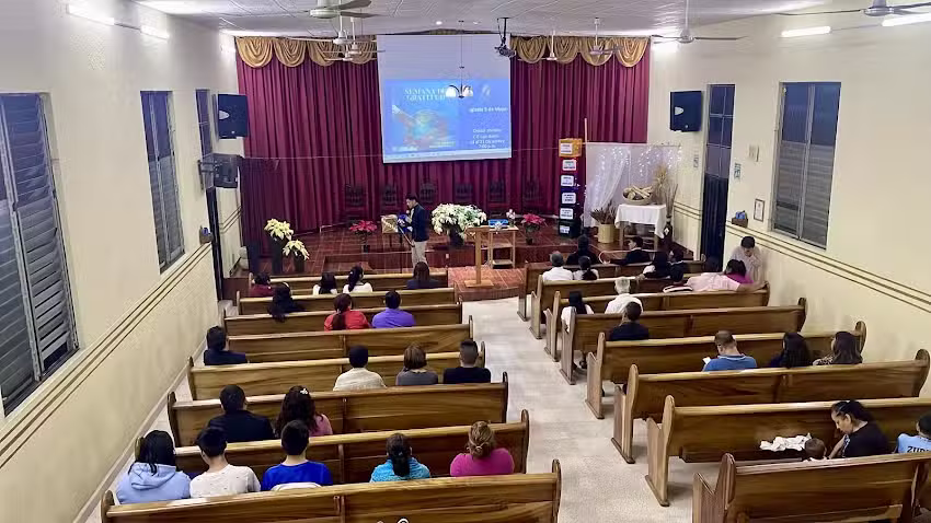 Iglesia Adventista del S&eacute;ptimo D&iacute;a 5 De Mayo