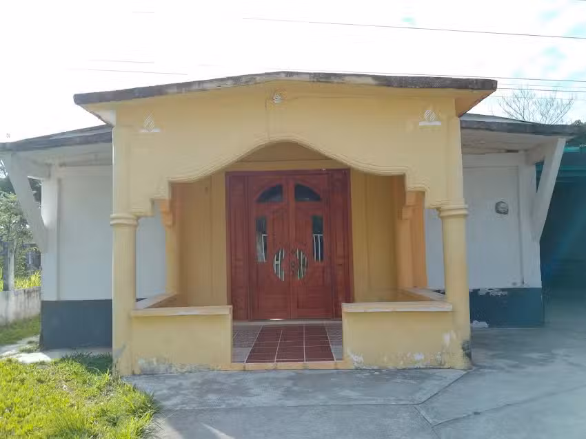 Iglesia Adventista del S&eacute;ptimo D&iacute;a &ldquo;Bajo Allende&rdquo;