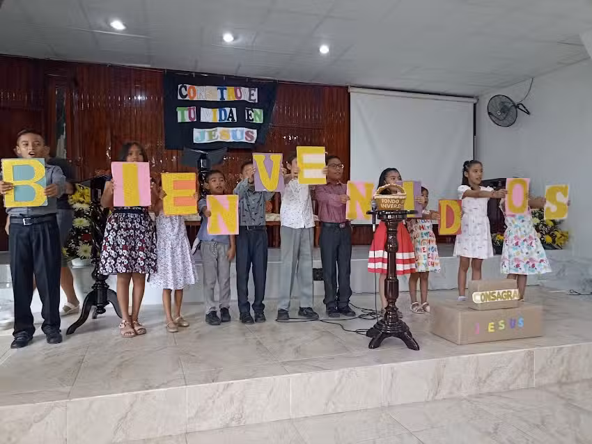 Iglesia Adventista del S&eacute;ptimo d&iacute;a Central Nanchital I