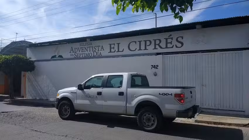 Iglesia Adventista del S&eacute;ptimo D&iacute;a &ndash; El Cipr&eacute;s
