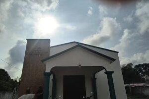 Iglesia Adventista del s&eacute;ptimo d&iacute;a El Crucero