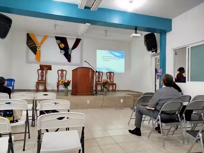 Iglesia Adventista del S&eacute;ptimo D&iacute;a, Esmirna