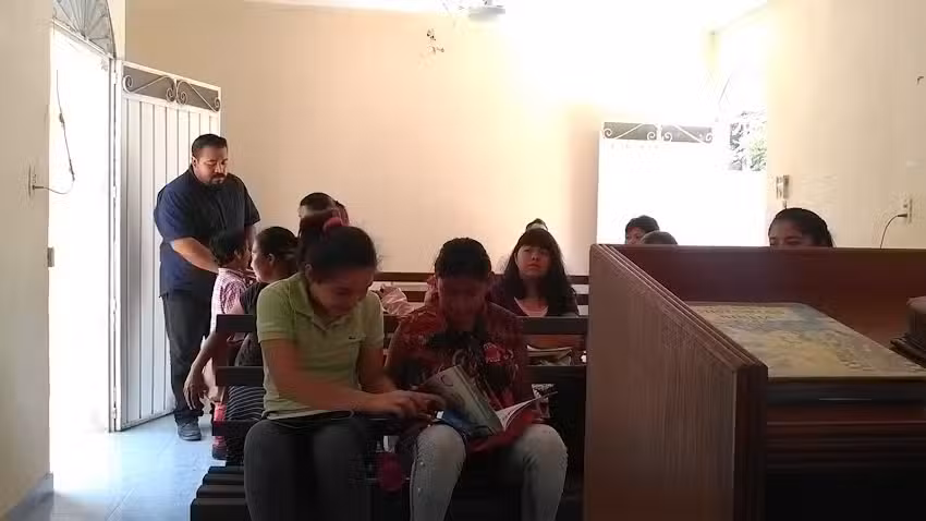 Iglesia Adventista del S&eacute;ptimo D&iacute;a &ndash; KOMCHEN