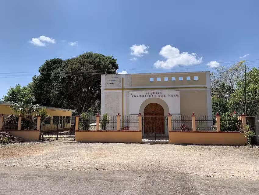 Iglesia Adventista del S&eacute;ptimo D&iacute;a Kuchel